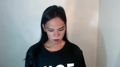 Snapshot of ms_selenaxx chatting on February 23, 4:46 pm selena online show from February 23, 4:46 pm