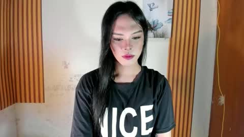 Snapshot of ms_selenaxx chatting on October 24, 2:41 am selena online show from October 24, 2:41 am