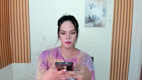 Snapshot of ms_selenaxx chatting on April 6, 4:46 am selena online show from April 6, 4:46 am