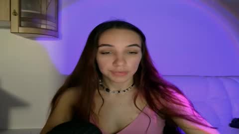 Snapshot of ms_sophiee chatting on March 1, 6:32 pm ms_sophiee online show from March 1, 6:32 pm