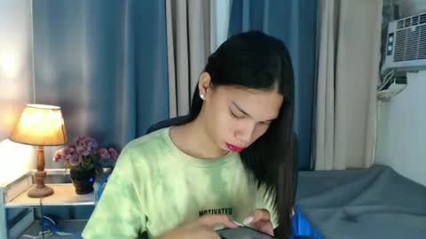 andrea online show from December 15, 3:13 am