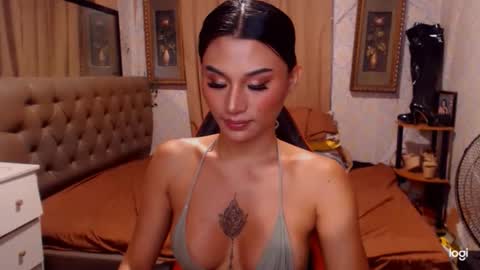 Snapshot of msasianbigcockts chatting on October 16, 1:45 pm Thea online show from October 16, 1:45 pm