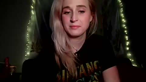 msclairewhatever online show from January 7, 1:52 am