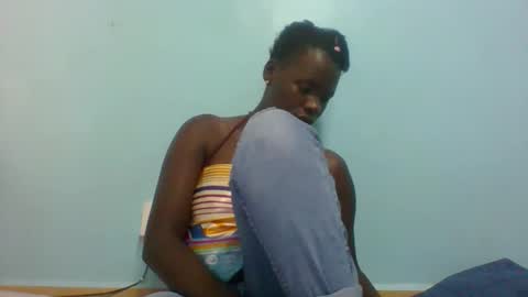 Snapshot of mseseseko0 chatting on May 12, 7:22 pm mseseseko0 online show from May 12, 7:22 pm