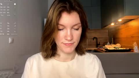 Snapshot of msjill chatting on April 16, 8:26 am Sue online show from April 16, 8:26 am