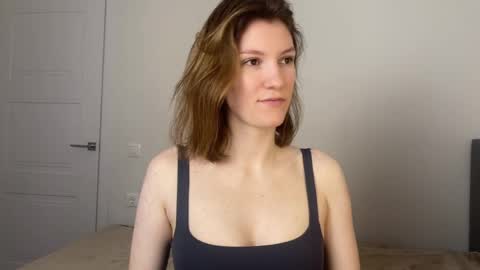 Snapshot of msjill chatting on April 29, 8:18 am Sue online show from April 29, 8:18 am
