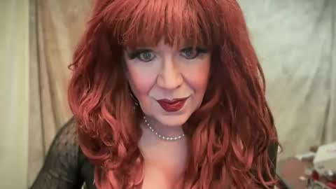 Snapshot of mskarentoy chatting on February 5, 11:28 pm mskarentoy online show from February 5, 11:28 pm