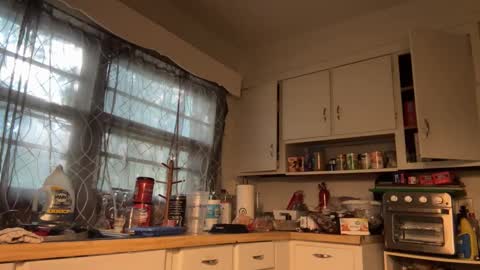 Snapshot of mskitty000 chatting on September 15, 9:37 pm mskitty000 online show from September 15, 9:37 pm