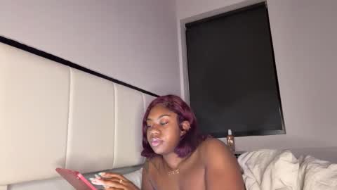 Snapshot of mskitty000 chatting on January 9, 7:44 am mskitty000 online show from January 9, 7:44 am