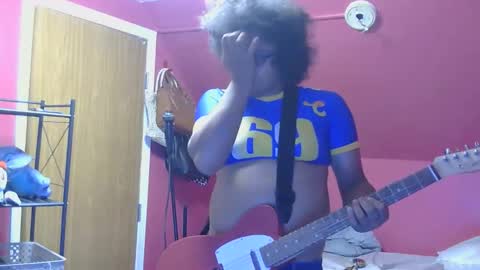 Morgan Mills online show from May 10, 11:54 pm