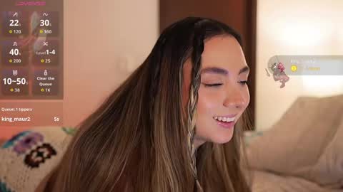 Snapshot of mssophie_war chatting on April 20, 4:54 pm Sophie online show from April 20, 4:54 pm