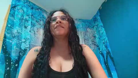 msspaola online show from February 16, 3:46 am