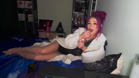 MsVioletx online show from February 28, 8:21 pm