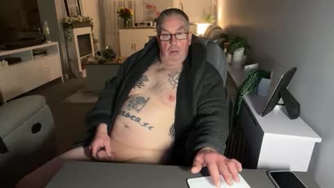 Snapshot of mtb1697 chatting on February 5, 7:18 pm mtb1697 online show from February 5, 7:18 pm