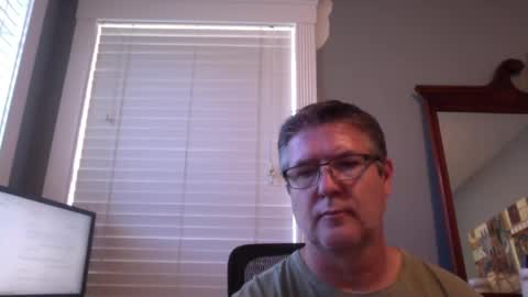 Snapshot of mtbrdr73 chatting on September 30, 10:04 pm mtbrdr73 online show from September 30, 10:04 pm