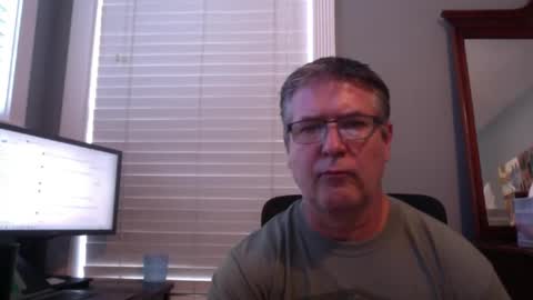 Fun time Daddy online show from April 20, 9:38 pm