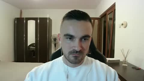 Victor online show from February 23, 7:33 pm