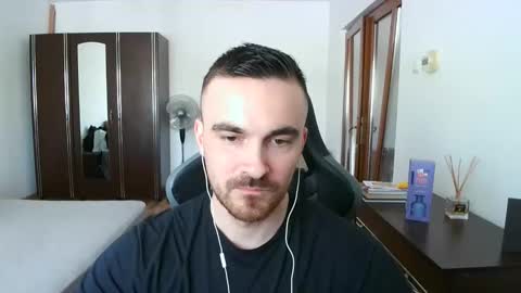 Victor online show from April 16, 12:39 pm