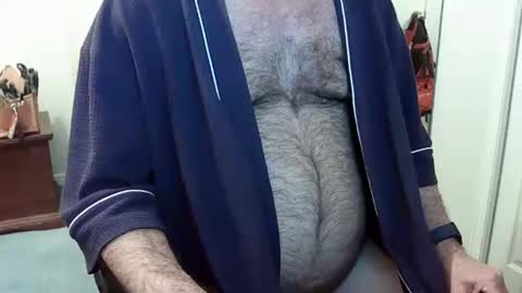 muff3ater online show from April 2, 7:50 am