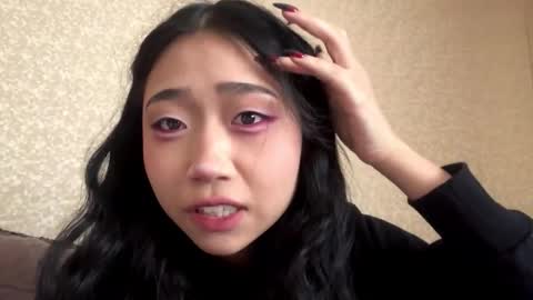 Mia online show from March 6, 10:17 pm