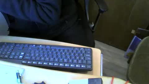 Snapshot of muller520 chatting on December 30, 7:15 am muller520 online show from December 30, 7:15 am