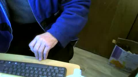 Snapshot of muller520 chatting on January 4, 7:55 am muller520 online show from January 4, 7:55 am