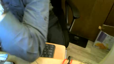 Snapshot of muller520 chatting on September 10, 6:52 pm muller520 online show from September 10, 6:52 pm