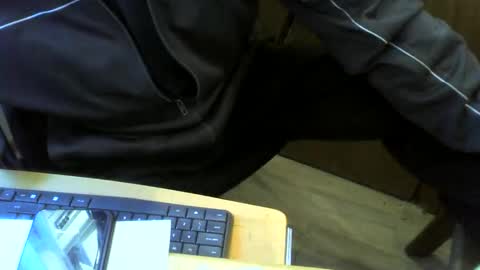 Snapshot of muller520 chatting on May 28, 5:10 pm muller520 online show from May 28, 5:10 pm