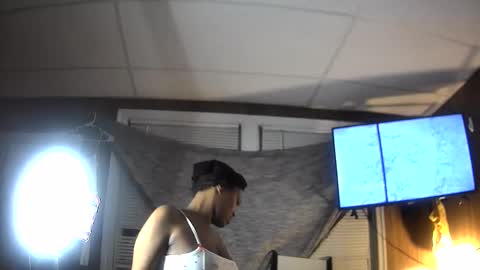 Snapshot of mumnxdor chatting on January 17, 10:53 am mumnxdor online show from January 17, 10:53 am