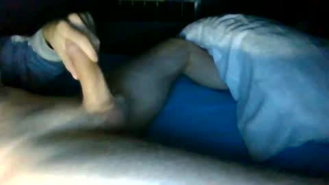 Snapshot of mumu_it chatting on June 11, 7:50 am mumu_it online show from June 11, 7:50 am