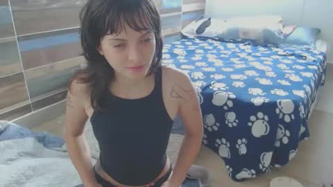 Snapshot of munchi_ chatting on September 23, 4:54 pm   online show from September 23, 4:54 pm