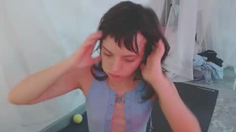   online show from November 16, 5:40 pm