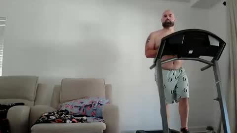 Snapshot of munchies420 chatting on March 7, 1:52 pm Bearded online show from March 7, 1:52 pm