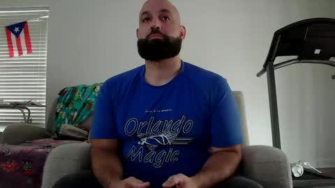 Snapshot of munchies420 chatting on March 12, 6:47 pm Bearded online show from March 12, 6:47 pm