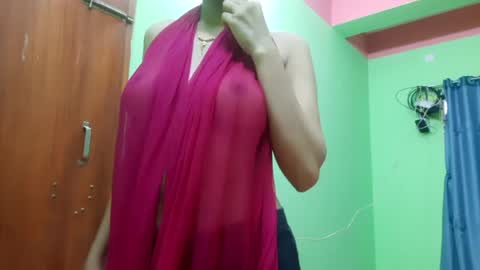 Snapshot of muniya00900 chatting on July 23, 11:30 am Arisha12 online show from July 23, 11:30 am