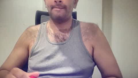 munnabobby2008 online show from November 30, 4:44 pm