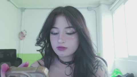 Snapshot of murasaki_doll chatting on June 21, 11:29 pm kimi- independent model online show from June 21, 11:29 pm