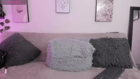 muriell_69 online show from February 15, 12:29 am