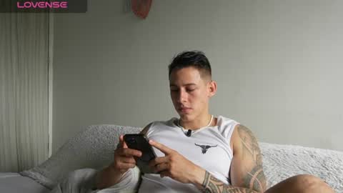 muscle_king_cum online show from July 21, 2:41 pm