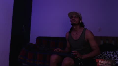 Snapshot of muscle_man1 chatting on July 9, 2:59 am Mike online show from July 9, 2:59 am
