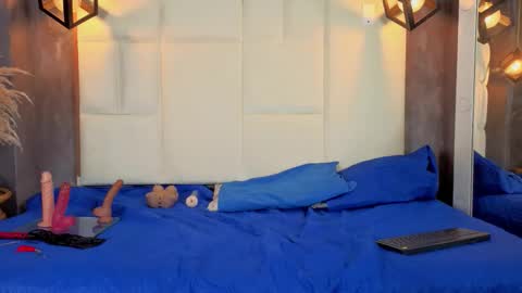 Snapshot of muscle_stenolagnia chatting on February 25, 6:01 am call me tom online show from February 25, 6:01 am