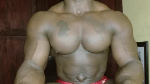 Snapshot of musclegodsammy23 chatting on February 16, 2:02 pm musclegod23 online show from February 16, 2:02 pm