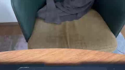 Snapshot of musclehair3 chatting on May 11, 7:47 am musclehair3 online show from May 11, 7:47 am