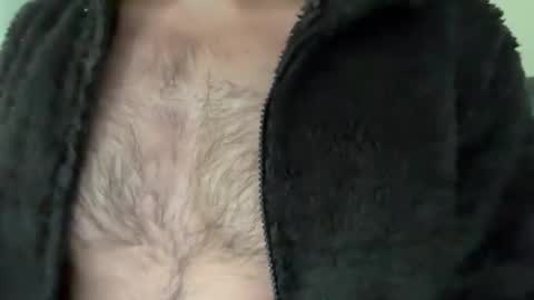 Snapshot of musclehair3 chatting on May 13, 7:06 am musclehair3 online show from May 13, 7:06 am