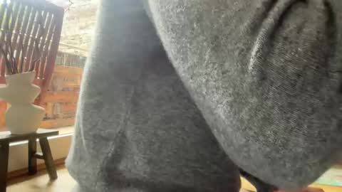 Snapshot of musclehair3 chatting on May 20, 9:26 am musclehair3 online show from May 20, 9:26 am