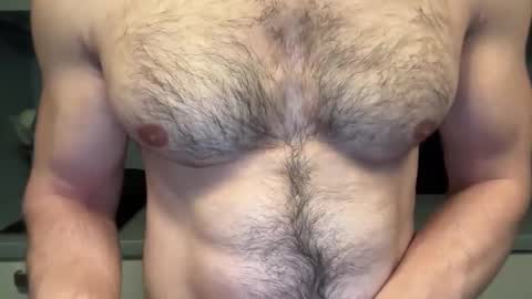 Snapshot of musclehair3 chatting on May 24, 8:25 pm musclehair3 online show from May 24, 8:25 pm