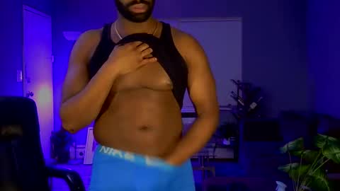 Snapshot of muscleman194 chatting on February 15, 1:13 am Master94 online show from February 15, 1:13 am