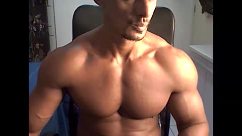 muscleoss online show from January 9, 10:52 pm