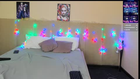 Snapshot of musclexxxbarbie chatting on January 20, 12:57 am Eva online show from January 20, 12:57 am