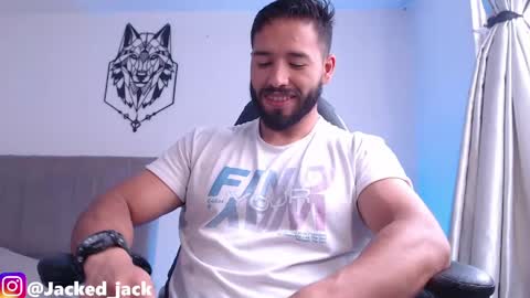 muscular_jack online show from April 20, 7:04 pm